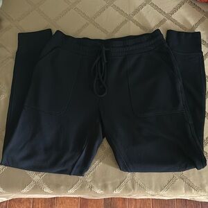 Vineyard Vines Black Sweatpants